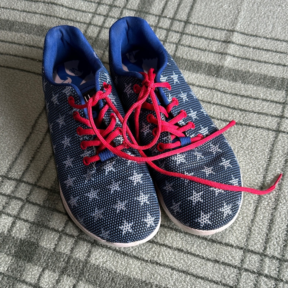 NOBULL women size 11 Blue Star Sneakers with Red Laces - Picture 2 of 6